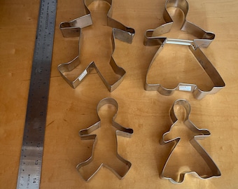 Gingerbread Man and Woman Cookie Cutters Large and Medium Soze Vintage 1990s