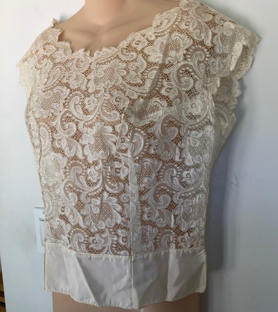 Lace Shell Sleeveless Top Ivory or Off White 38 I… - image 3