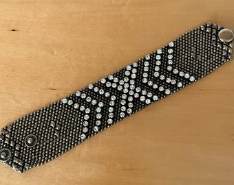 Guang Tong Beaded and Rhinestone Statement Bracelet Vintage
