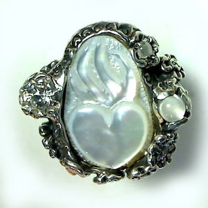 Sacred Heart Wedding ring R057 image 1
