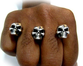 3 Skull two finger Custom Ring