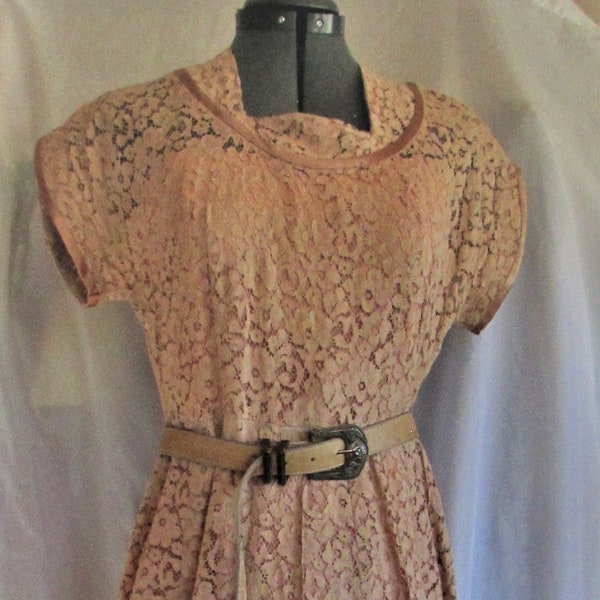 Vintage 1950's Dress Peach Lace w Satin Piping Cap Sleeves w Peach Crepe Underslip Mid Century Fashion Lace Dress **Scroll down for details