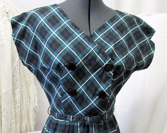 Vintage 1950's Dress Cotton Plaid Green Black & White Big Black Buttons Double Breasted Bodice **Scroll down for details