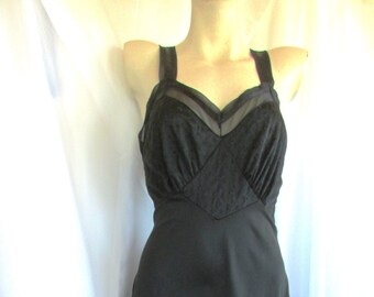 Vintage 1960's Slip Black Nylon Full Slip Luxite by Holeproof Midi Size 40 **Scroll down for details