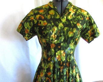 Robe vintage des années 1960, vert jaune et orange, imprimé floral, coton poli, maison couturière maison ** Faites défiler vers le bas pour plus de détails