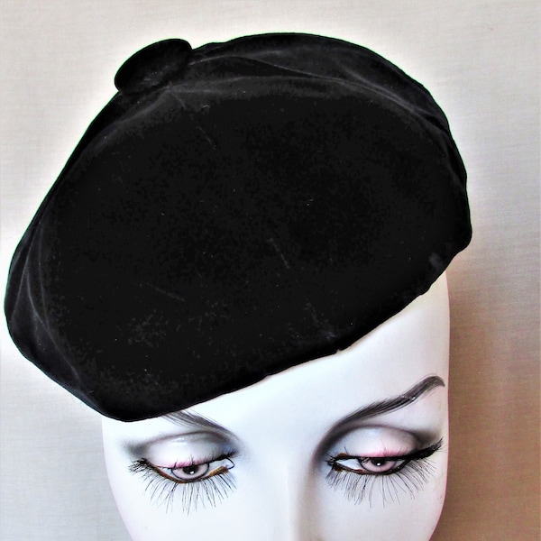 Vintage 1960's Hat Black Velvet Beret Lined in Brocade Button on Top Mid-Century Fashion **Scroll down for details