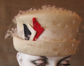 Vintage 1960's Hat Straw Off White w Red White & Blue Ribbon Pillbox w Brim ~ Bucket Hat Patriotic Kennedy Era  **Scroll down for details