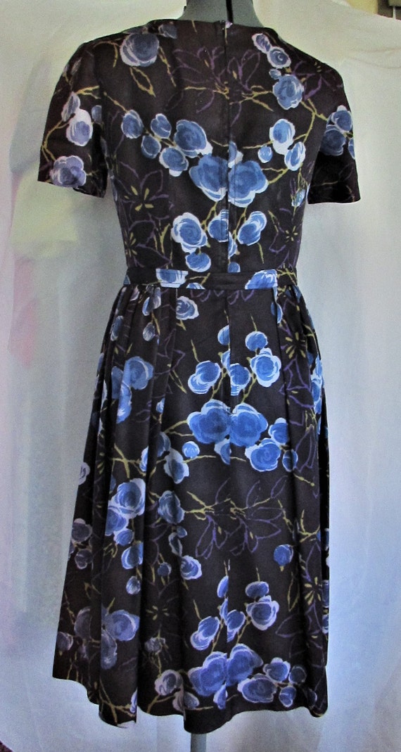 Vintage 1960's Dress Flower Print Short Sleeve Ra… - image 4