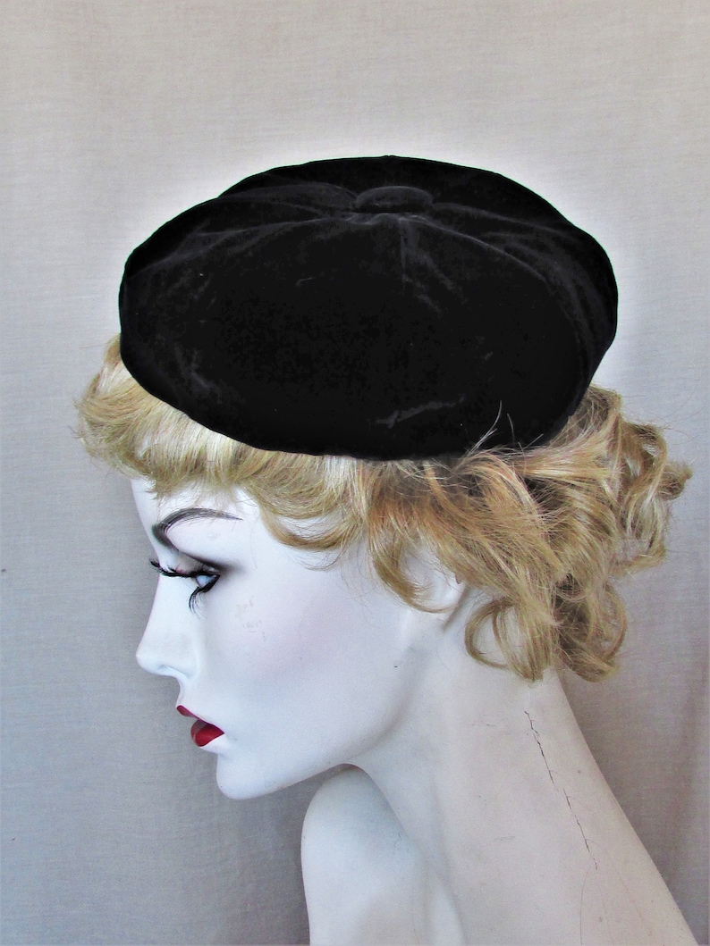 Vintage 1960's Hat Black Velvet Beret Lined in Brocade Button on Top Mid-Century Fashion Scroll down for details image 3