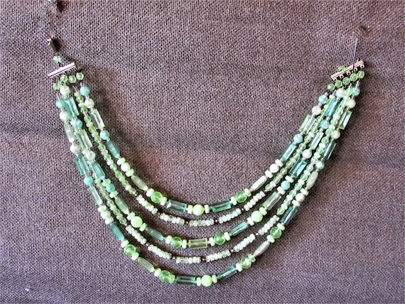 Vintage Green Necklace 3 Strands Bead Bright Retro 60s 70s Long