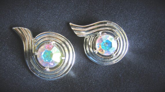 Vintage 1970's 80's Earrings Signed Sarah Coventr… - image 2