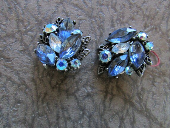 Vintage 1950's 60's Earrings Clip On Earrings Lot… - image 2