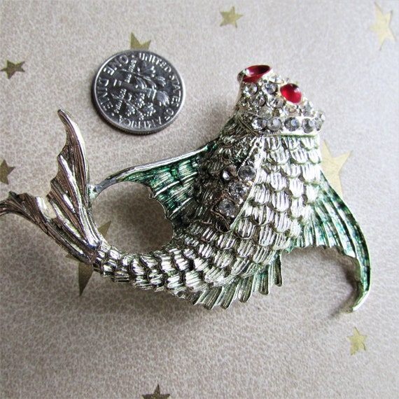 Vintage 1950's Brooch Fish Pin Silver Tone w Rhin… - image 3