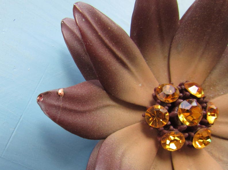 Vintage 1960/'s Flower Brooch /& Earring Set Brown Enamel Pin with Clip Earrings and Orange Rhinestones