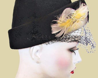 Vintage 1940 display picture 2