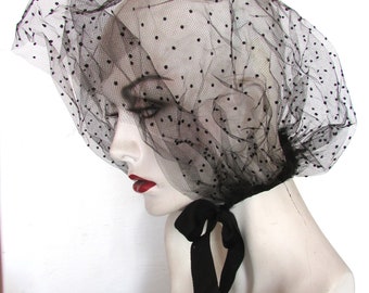 Vintage 1950's 60's Hairnet Cap Bouffant Hair Do Protector Curler Cap Black Dotted Tulle **Scroll down for details