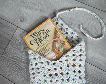 Sprinkle crochet book protector/sleeve, book cover