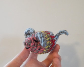 Mouse cat toy stuffed with catnip,