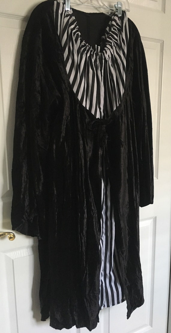 2 PIece Costume BLack & White