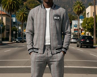 The Gentlemen Style Men&#39;s Retro Tracksuit - Striped Slim Fit, Velvet Sports Suit - 2 Pieces