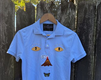 Weird volcano butterfly face Rhinestone Shirt S-M reference measurement