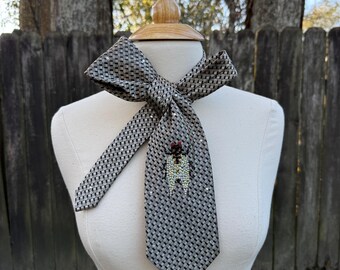 Cicada Rhinestone Tie