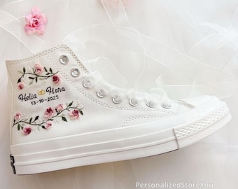Haftowane ślubne trampki Converse: spersonalizowane kwiatowe buty Chuck Taylor