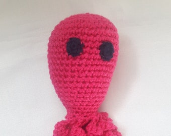 Hand knitted Pink Fuchsia Octopus for Preemie, Crochet jellyfish, Octopus for newborns, soft toy for babies