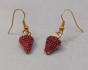 Boucles d'oreilles en forme de fraise