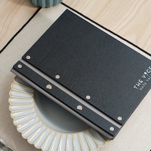 Menú personalizado, portapapeles de cuero para menú, carpeta de madera para menú con logotipo grabado, soporte de madera, tablero de menú para restaurante, menú de cafetería de madera, soporte personalizado