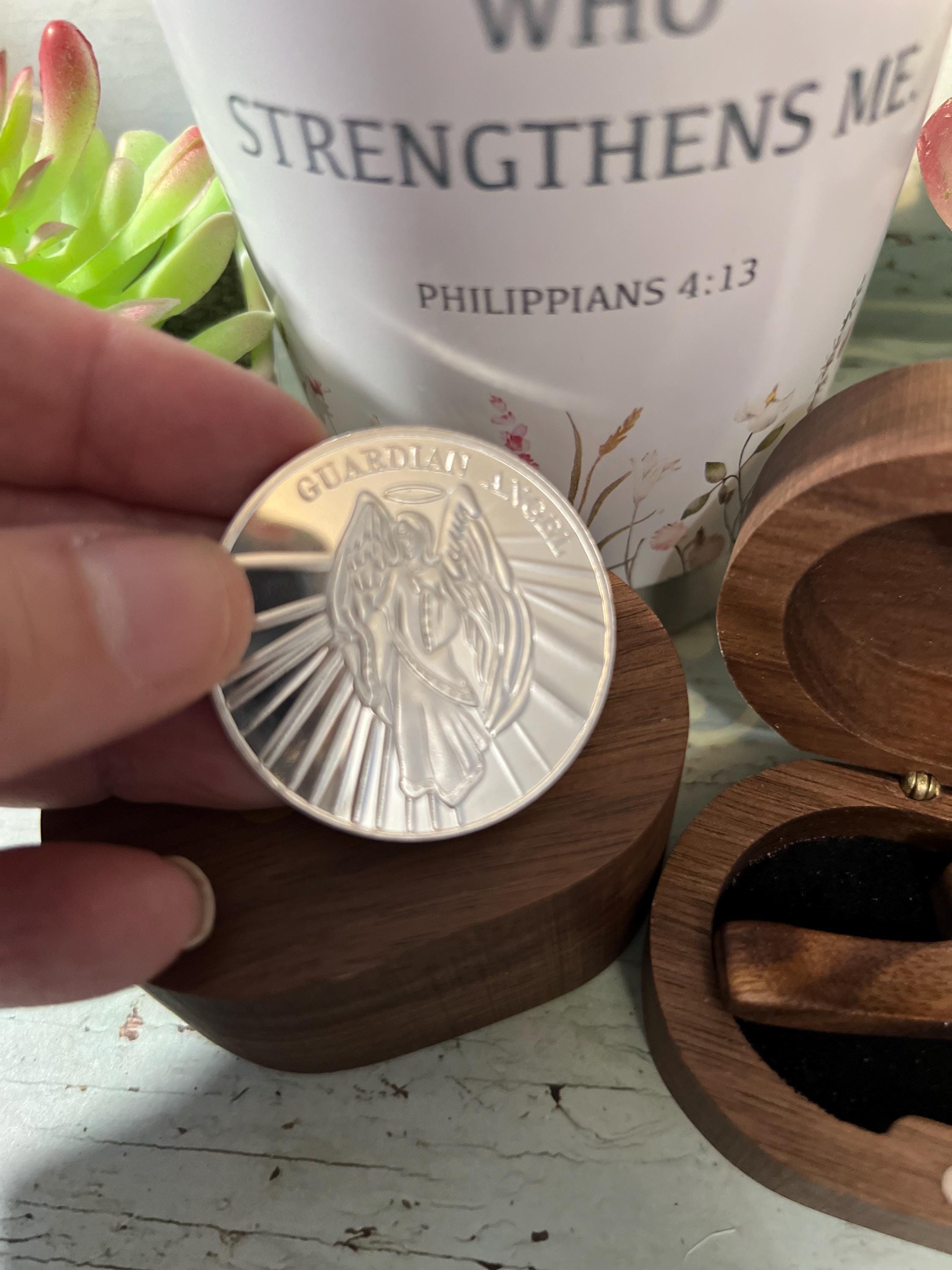 thumbnail image 2 of 2025 Lucky Cion Heads And Tails Token Double Side Sexy Woman Double Side Challenge Coin Funny Prank Gifts For Valentines(2PCS) (Golden 2 of 12