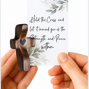 Personalized Wooden Pocket Cross – Engraved Comfort Thumb Cross for Prayer, Strength & Faith – Christian Gift for Grief, Baptism and More