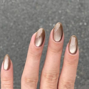 Chocolate Cat Eye Press On Nails: Y2K Chrome Gel Nails