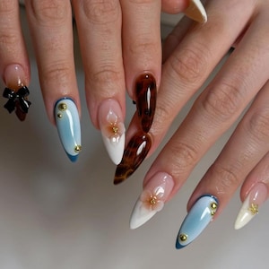 3D Flower Tortoise Shell Press On Nails: Y2K Chrome Gel Nails