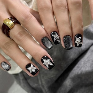 black glitter star nails, custom press on nails, hand painted Press On Nails, Gel Nails, Y2K Chrome Nails