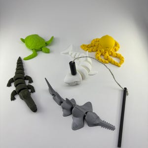 Magnetic Animal Fishing Game – Articulated Sea Creatures & Rod Set | Handmade 3D Printed Family Game | Fun Indoor Activity for Kids-Adults