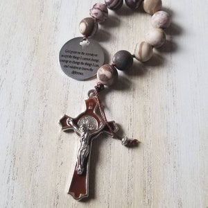 Rosario de recuperación con oración de serenidad, regalo de sobriedad de 12 pasos, rosario de bolsillo de una década para sanación de la adicción, cuentas de oración AA NA para él/ella