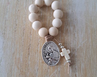 St Gerard medal, Saint gerard rosary, patron saint of fertility, pregnancy gift, mothers, pregnancy prayers, mini rosary beads, catholic gif