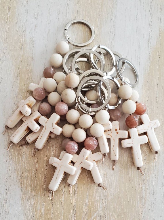 cross keychains bulk, baptism favors girl, catholic favors for guests, christening giveaway, keychain rosary, loving memory gifts, religiou