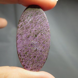 Huge Natural Smooth Australian Stichtite Oval Shape Pendant 21x43x6mm