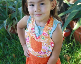 Child Sweetheart Apron in 3 sizes