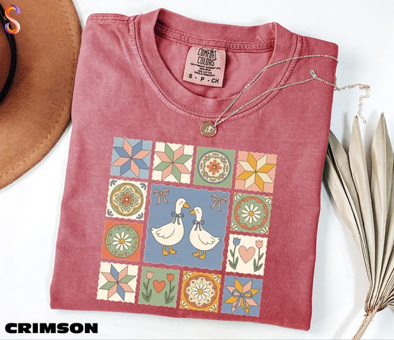Silly Goose Shirt, Retro Goose Graphic Sweatshirt, Cute Farm Animal Tee, Cottagecore Gift, Goose Lover Sweater, Comfort Colors T-Shirt