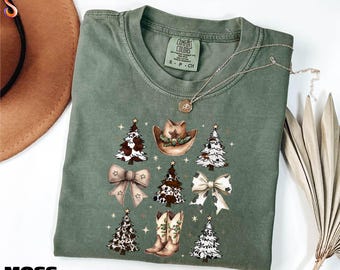 Howdy Christmas Shirt, Western Christmas Tee, Christmas Tree Sweater, Country Christmas Bow Sweatshirt, Comfort Colors T-Shirt