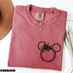 Camiseta com estampa floral do Mickey, camiseta fofa da Disney, moletom com estampa floral do Mickey, camiseta de férias em família, suéter da Minnie Mouse, camiseta com cores confortáveis