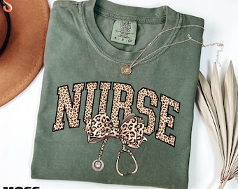 Camiseta de enfermera con estampado de leopardo, sudadera para la escuela de enfermería, camiseta de enfermera titulada, regalo de agradecimiento para enfermeras, sudadera para enfermeras nuevas, camiseta de colores cómodos