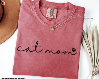 Cat Mom Shirt, Cat Lover Sweater, New Cat Mom Gift, Proud Kitty Mama Sweatshirt, Cute Cat Sweater, Comfort Colors T-Shirt