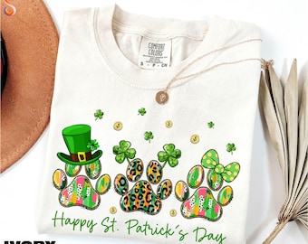 Happy St. Patrick's Day Shirt, Dog Paw Sweatshirt, Gift For Dog Lover, Lucky Dog Sweater, Dog Mom Tee, Comfort Colors T-Shirt