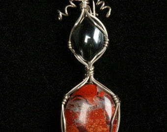 Brooch  Pendant Wire Wrap in SS WireQueen II  OOAK