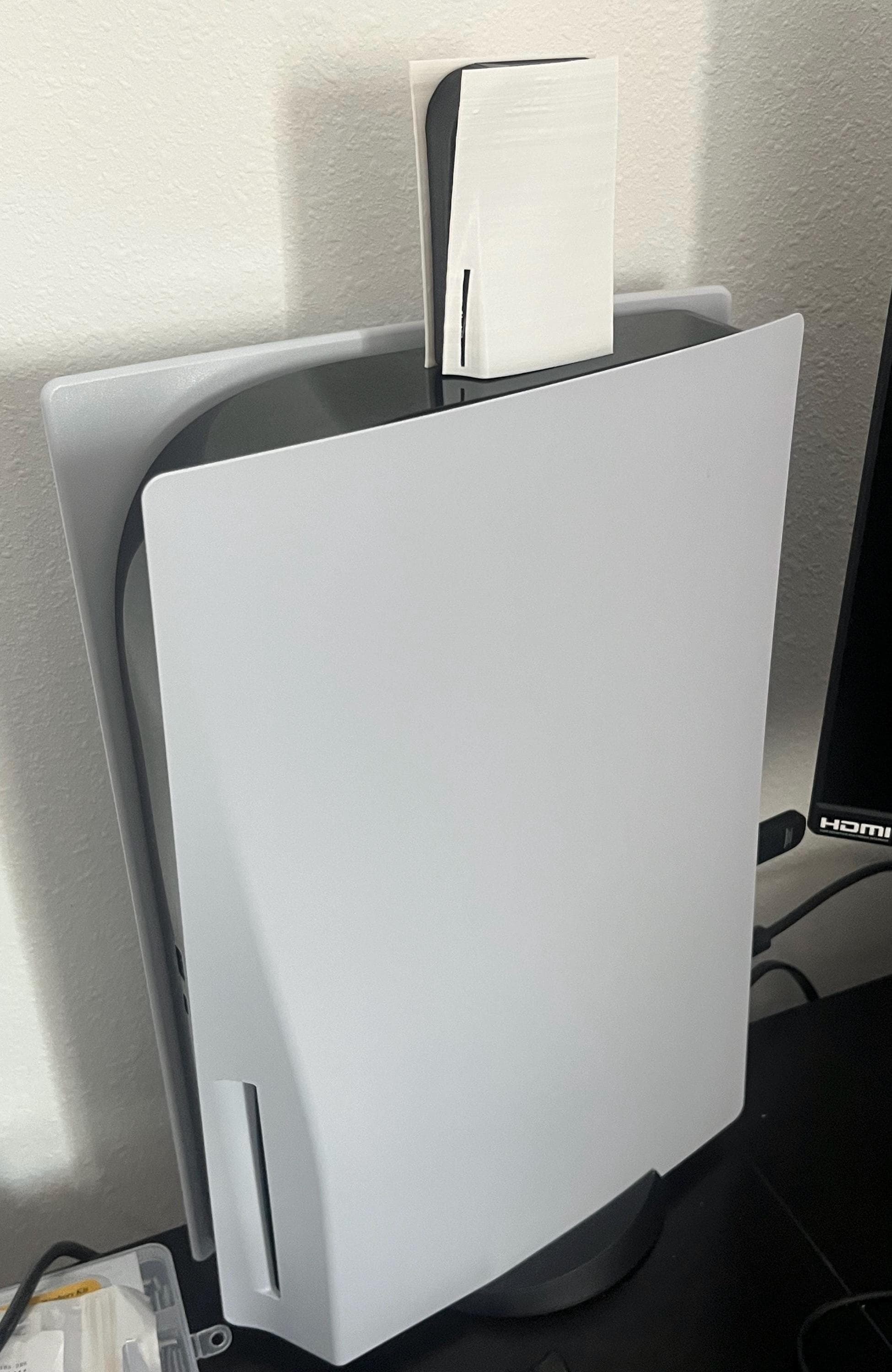おもちゃ ps5 Factory Refurbished Sony PlayStation PS5 Portal Remote Player