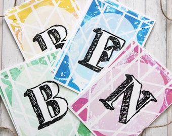 Bruant de fête personnalisé : décoration de fête colorée, de tout nom ou de toute longueur